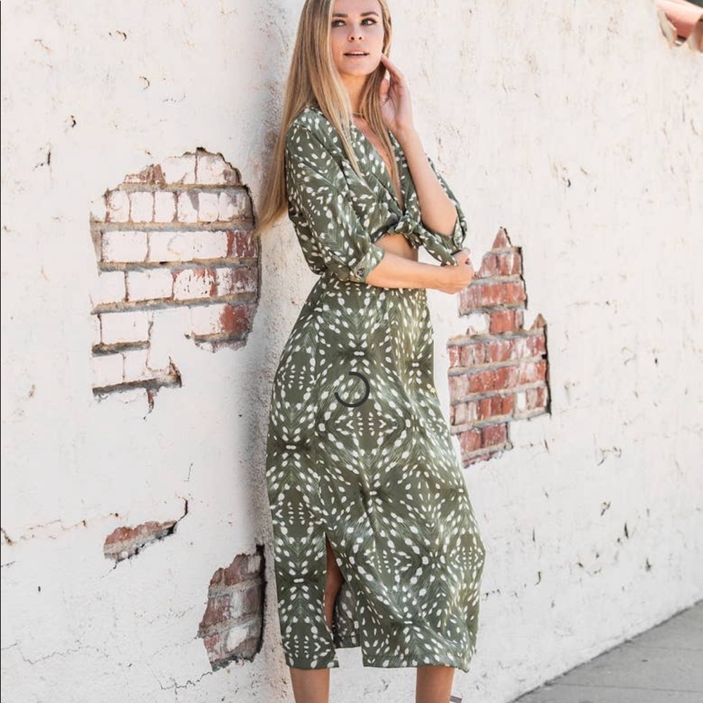 Front Tie Open Waist Midi Dress